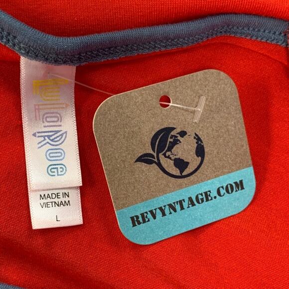 Hand Printed Upcycled Women Large Superbowl Snacks Commercials Halftime Show Tee - Picture 5 of 5